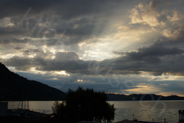 Sonnenuntergang am Zugersee in Arth
