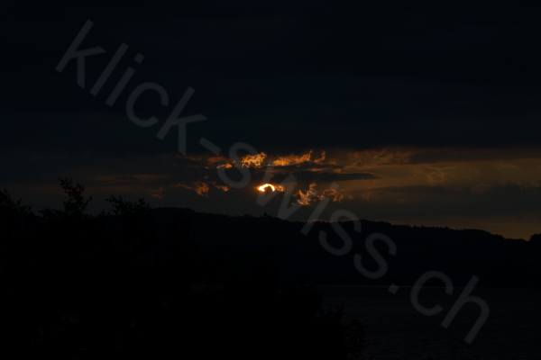 Sonnenuntergang am Zugersee in Arth