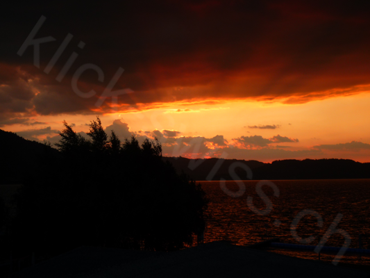 Sonnenuntergang am Zugersee in Arth