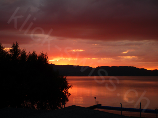Sonnenuntergang am Zugersee in Arth