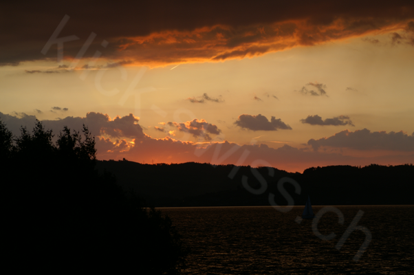 Sonnenuntergang am Zugersee in Arth